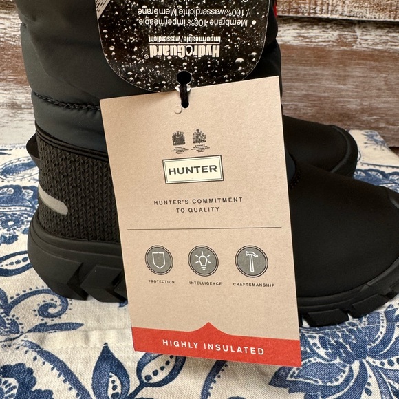🌲NWT🌲 Hunter Kids' Intrepid Snow Boot - Picture 10 of 10
